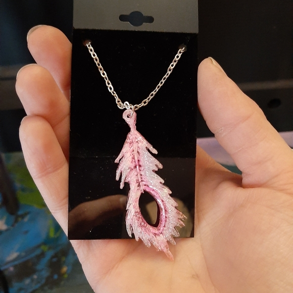 Feather Necklaces Handmade - Picture 6 of 7